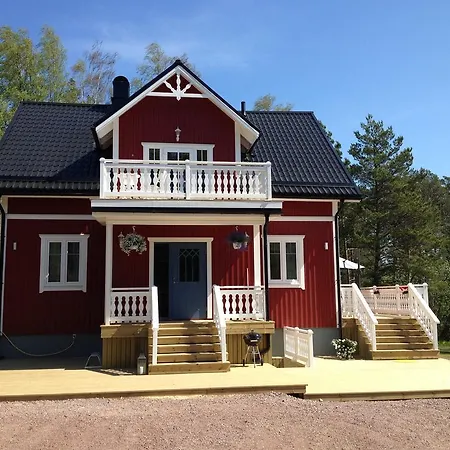 Finno Stugby Vila *