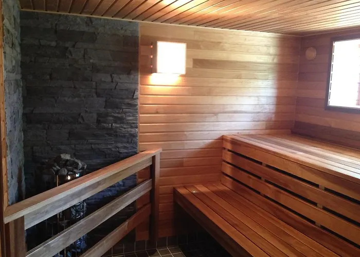 Villa Finnoe Stugby *