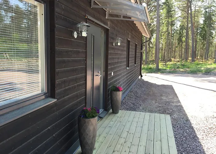 Villa Finnoe Stugby *